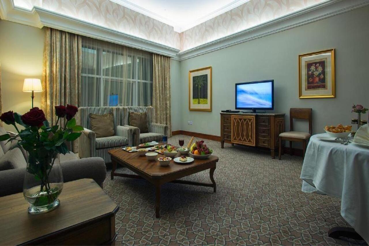 Ayla Hotel Al Ain Exterior foto