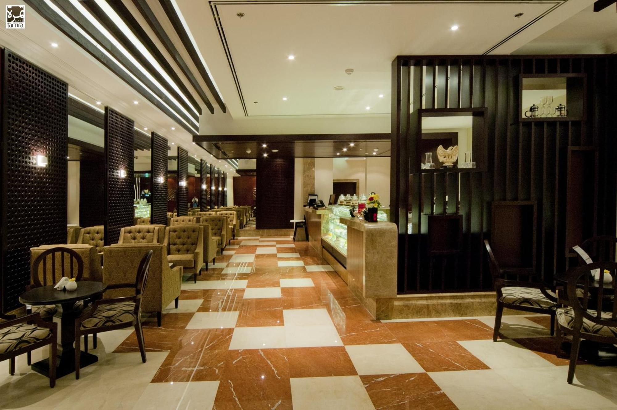 Ayla Hotel Al Ain Exterior foto