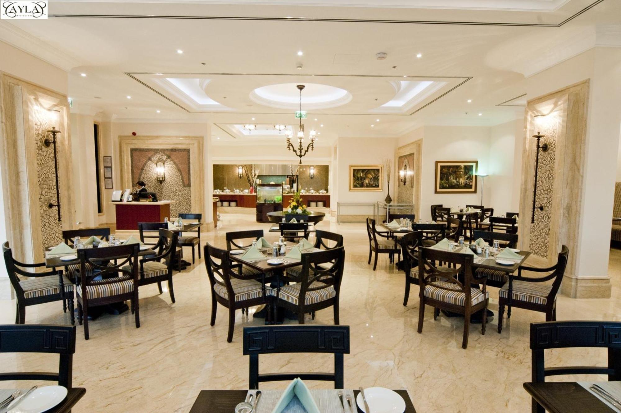Ayla Hotel Al Ain Exterior foto