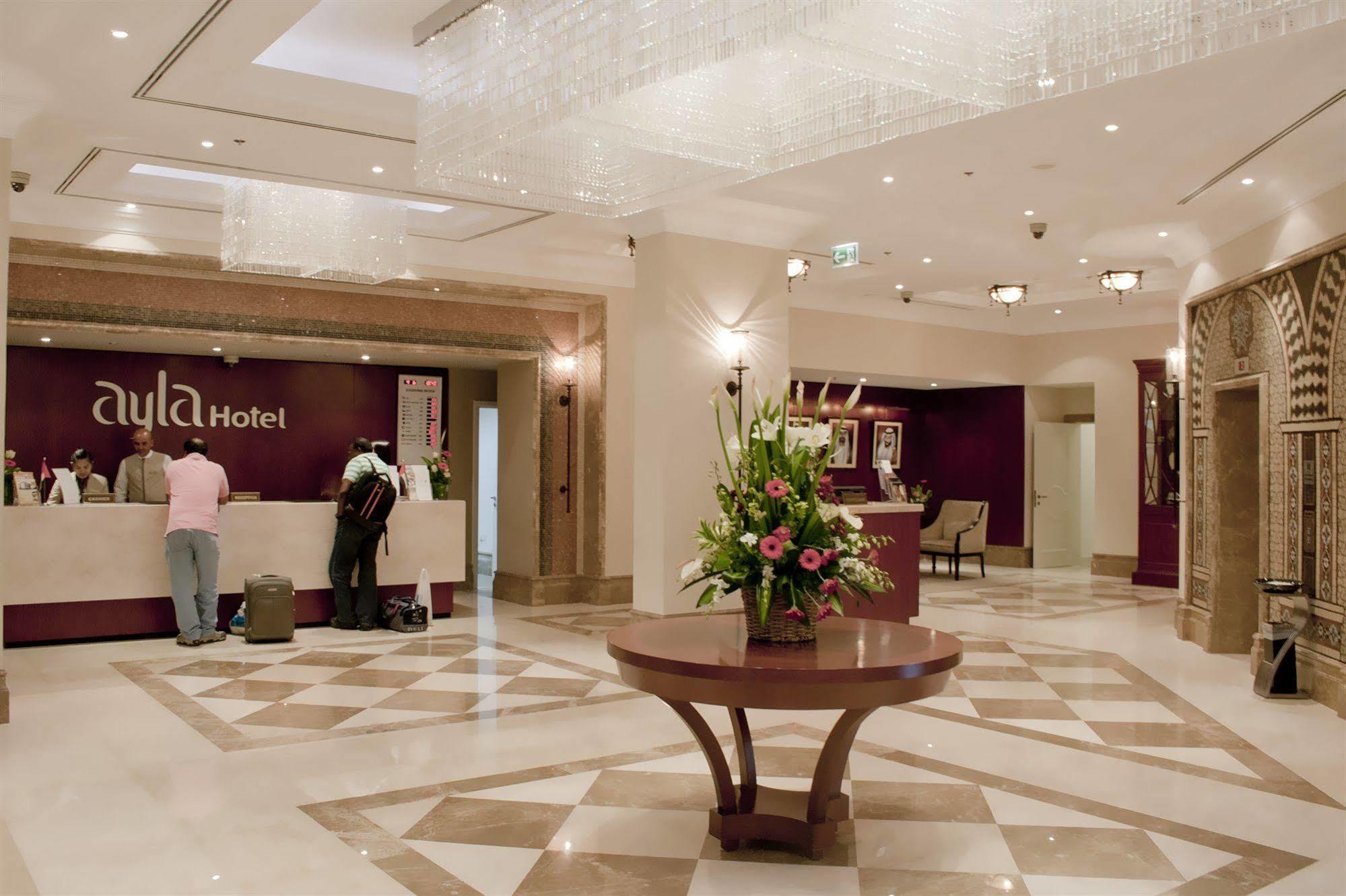 Ayla Hotel Al Ain Exterior foto