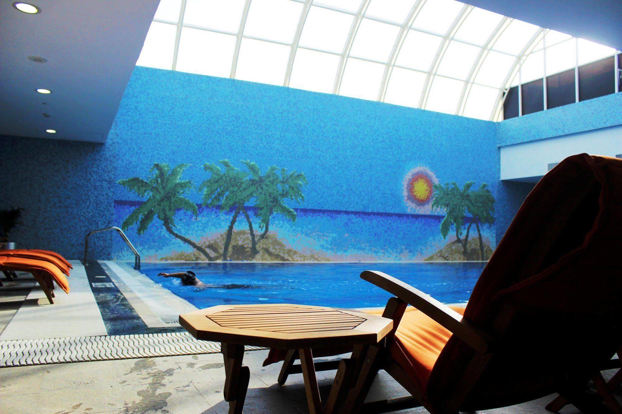 Ayla Hotel Al Ain Exterior foto